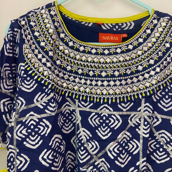 Indigo front cut kurta with net inner kurta set dress - Picture 4 of 4